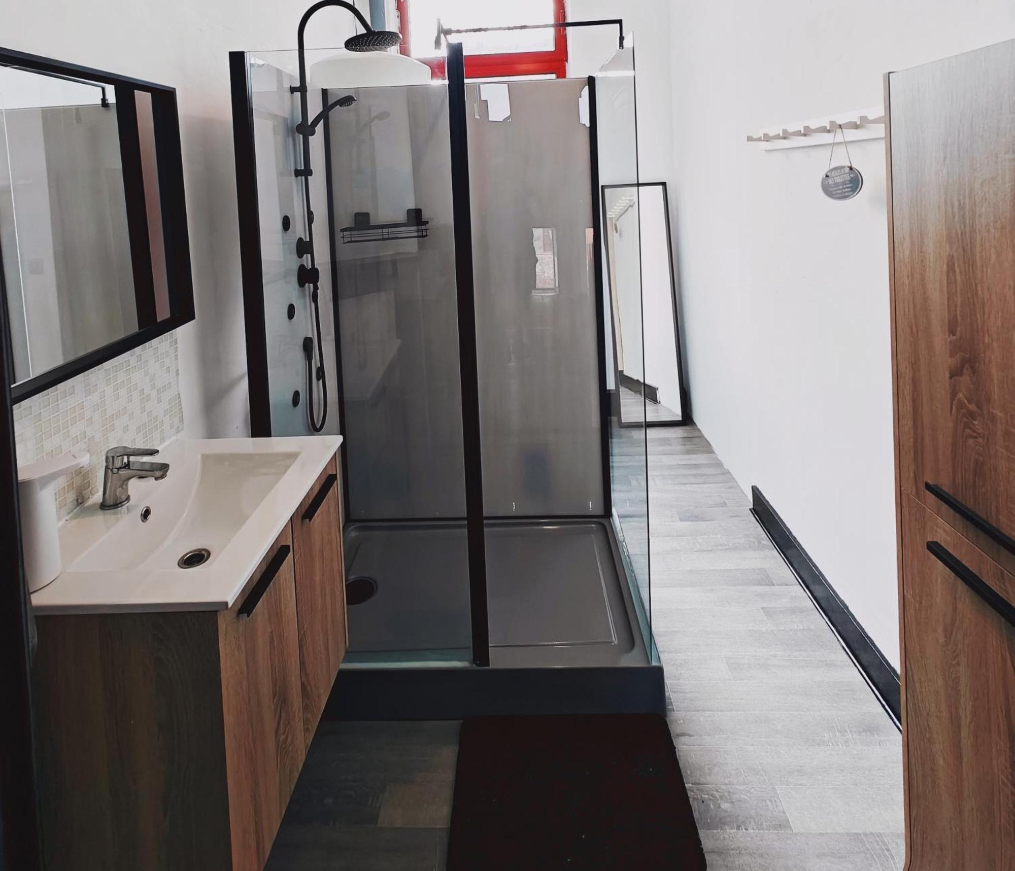 Chambre Privee Au 3E Etage Sans Ascenceur En Plein Centre De Charleroi Apartment Екстериор снимка